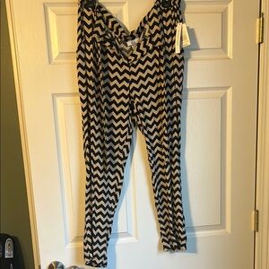 NWT! Black and Beige Chevron Pants